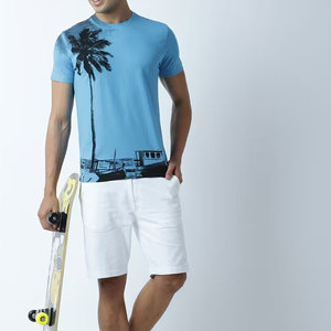 T-shirt graphique oversize décontracté à manches courtes pour homme, tendance, personnalisé, col rond, en molleton, impression numérique graphique pour homme - Product Image 4