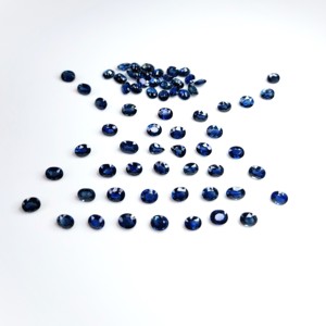 พลอยแซฟไฟร์สีฟ้าธรรมชาติ100% รูปไข่ขนาด5x4มม. สำหรับทำสร้อยคอ - Product Image 1