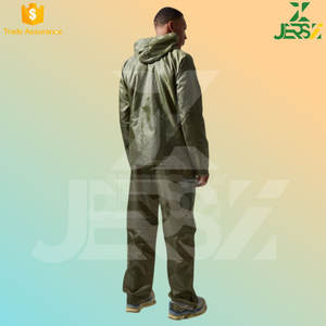 Conjunto de cortavientos deportivo de 2 piezas de alta calidad más vendido, chaquetas duraderas con estilo, pantalones con logotipo personalizado, proveedor mayorista a granel - Product Image 5