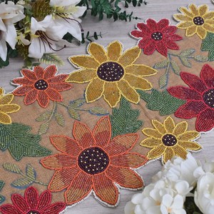 Chemin de table décoratif fait main en perles, chemin de table de ferme en perles, chemin de table rustique - Product Image 2