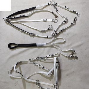 Bride synthétique d'endurance en PVC lavable essentielle et exclusive pour chevaux Notre nouvelle collection - Product Image 1