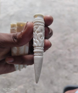 Collier d'artisanat naturel sur mesure sculpté à la main poli coquille os perle bijoux de mode écologiques pour les concepteurs - Product Image 1