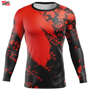 Rashguard vierge OEM Chemise de compression imprimée à manches courtes et manches longues Protège-éruptions en polyester à sublimation avec logo personnalisé pour hommes - Product Image 6