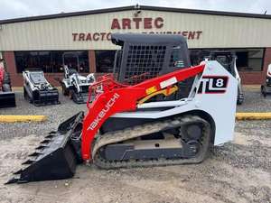 Cargadora Compacta de Orugas Usada Takeuchi TL8 2018 en Venta - Product Image 2