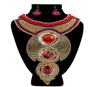 Fil de couleur personnalisé collier de mode boucles d'oreilles ensemble longue longueur broderie colorée à la mode chaîne à maillons pour les fêtes joli style - Product Image 3