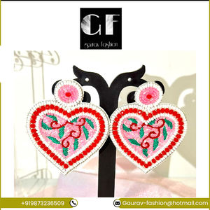 Boucles d'oreilles faites à la main fantaisie pour les occasions de mariage et de festival Achetez maintenant auprès d'un grossiste indien à bas prix - Product Image 2