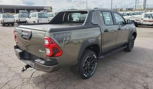 Camioneta Toyota Hilux Doble Cabina 2.8l Turbo Diésel, Volante a la Derecha, Automática, ROCCO - Product Image 6