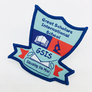 Patchs brodés personnalisés en tissu sergé 3D à coudre, motifs floraux et cœurs multiformes pour vêtements, accessoires de vêtement en gros - Product Image 3