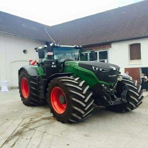 Tractor Fendt B5000DT de Alta Productividad, 240 CV, 4x4, Maquinaria Agrícola con Motor, Caja de Cambios y Bomba, Entrega Rápida - Product Image 5