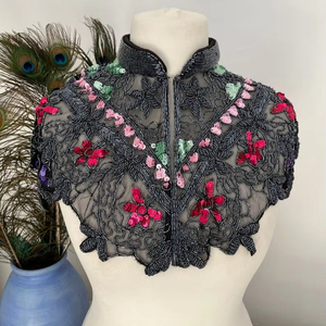 เลื่อมโพลีเอสเตอร์ภาพเงาตรงที่สวยงามสายรัดคอสำหรับเทศกาลคลับเสื้อคลุมแบบหรูหราประดับลูกปัด - Product Image 1