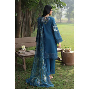 Conjuntos de Traje para Mujer Sardinia TALES of PETALS Luxury Lawn '26, Flores Azules TC-1561 - Product Image 3