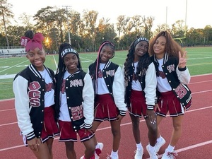 Chaqueta universitaria de lana High Street 100% para mujer, manga de cuero genuino, bordado de chenilla personalizado, letras de béisbol, OEM de invierno - Product Image 6