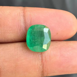 Piedra Preciosa Verde Esmeralda Natural, Corte Cojín, Calibrada, para Joyería, Facetada, Directo del Fabricante de India, Verde Zambia - Product Image 1