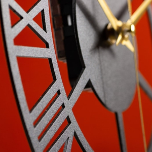 นาฬิกาตั้งโต๊ะโลหะคลาสสิกแบบโมเดิร์นเงียบสีทองแวววาวนาฬิกาแขวนผนังทองแดงพร้อมเข็มแสดงการตกแต่งบ้าน - Product Image 1