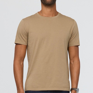 เสื้อยืดแขนสั้นทรงลำลองสำหรับผู้ชายผ้าถักนุ่มสบายทันสมัยดีไซน์ใหม่พร้อมลวดลายตัวอักษร - Product Image 2