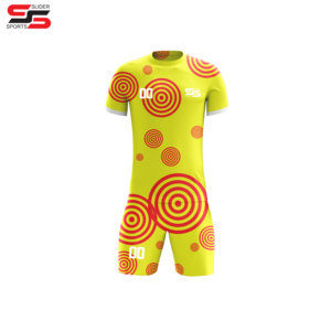 Vente en gros d'uniformes de football avec des matériaux de haute qualité et de construction pour l'école et les équipes de club - Product Image 3