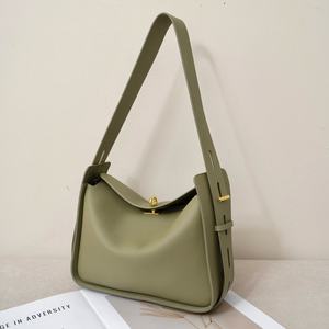 Nouveau sac fourre-tout décontracté de luxe de niche pour femmes, avec large bandoulière, grande capacité, imperméable - Product Image 6