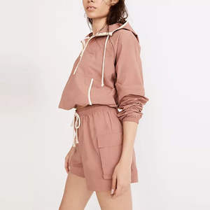 ชุดวอร์มผู้หญิง 2 ชิ้น ผ้าโพลีเอสเตอร์คุณภาพสูง ขายส่ง สีสันตัดกัน สไตล์สตรีทแวร์สำหรับฤดูหนาว แห้งเร็ว ระบายอากาศได้ดี - Product Image 6