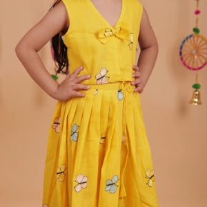 Algodón étnico de alta calidad impreso niñas niños Lehenga Choli bordado cosido para niños - Product Image 3