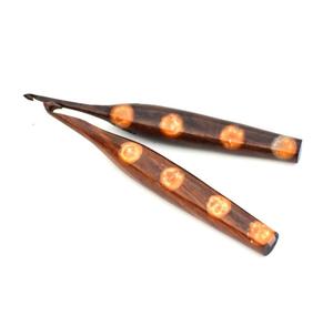 Juego de ganchos de ganchillo de madera, juego de 7 ganchos de ganchillo con diseño de resina naranja de palisandro - Product Image 4