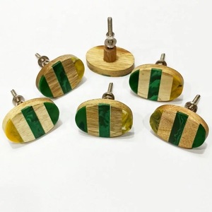 Poignée de porte moderne en bois marbré multicolore et en résine, bouton carré en bois pour cuisine, chambre à coucher, commode, salle de bain ou hôtel - Product Image 1