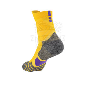 Latest Winter Sports <b>Socks</b> Customized Logo Printing New Collection Knitted High-Crew Sports <b>Socks</b> Hand Drawn Printing Methods - Product Image 6