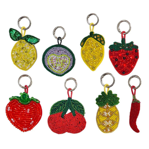 Llavero Bordado con Cuentas de Semillas con Patrón Geométrico, Estilo Boho, para Regalo o Recuerdo - Product Image 1