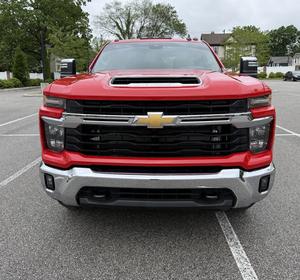 รถเชฟโรเลต ซิลเวอร์ราโด 3500 ครูว์แค็บ LT ดูราแม็กซ์ ดูอัลลี่ คาร์ฮอลเลอร์ ปี 2024 สภาพสมบูรณ์แบบและสะอาด - Product Image 1