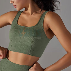 Ropa de Gimnasio y Fitness para Mujer, Conjuntos de Yoga, Nuevo Estilo, Conjunto de Yoga para Mujer Más Vendido, Hecho en Pakistán - Product Image 4