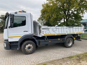 2016 M-ERCEDEZ BENZ 1942 - Product Image 2