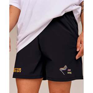 กางเกงขาสั้นสำหรับฝึกซ้อม Pride Rep 7-ชุดวิ่งและออกกำลังกายสีดำ - Product Image 1