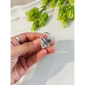 Bague artisanale bohème du Sud-Ouest avec cheval sauvage et argent sterling, pierre naturelle taillée, taille 10, pour usage quotidien - Product Image 5