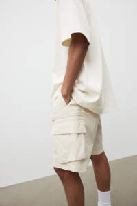 Short en coton beige clair pour hommes avec impression de logo personnalisé Vente en gros Prix pas cher Motif solide avec poche zippée - Product Image 3