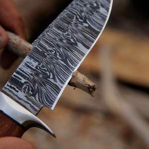 Cuchillo de Caza de Acero de Damasco Forjado a Mano con Mango de Madera para Supervivencia al Aire Libre, Camping, Pesca, Cuchillos de Caza con Hoja de Acero de Damasco - Product Image 4