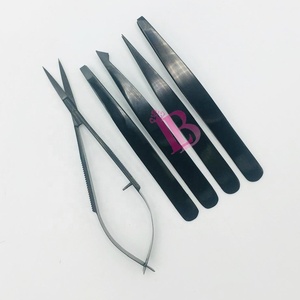 Offre Spéciale : Kit de Pinces à Épiler Noires pour Sourcils – Droites et Inclinées, Très Demandées, Personnalisables avec Votre Logo, Pinces Pointues Noires et Ciseaux à Ressort - Product Image 2