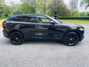 USADO LHD/RHD 2020 JAGUAR F-PACE 2.0 D180 CHEQUERED - Product Image 3