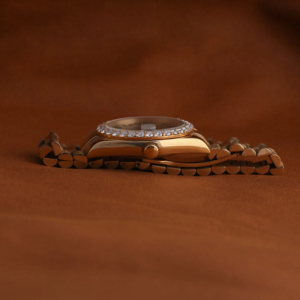 Reloj de Moissanita Estilo Hip Hop, Color Verde Helado, 40 mm, Analógico, Joyería de Muñeca, Personalizable, Diamante Premium, Estilo Antiguo - Product Image 4