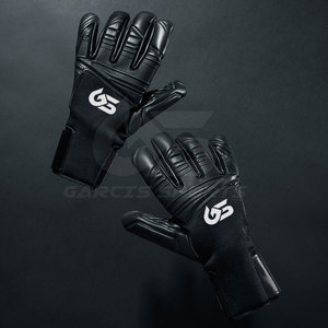 Haute Qualité Professionnel Allemand En Cuir 4mm Football Gardien Gants Respirant Léger Coupe-Vent Plein Doigt Poignées - Product Image 6