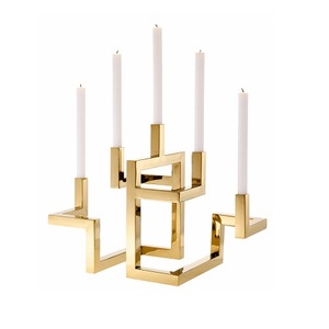 Candelabro Decorativo de Latón Color Dorado, Portavelas de Tamaño y Forma Personalizados a Precio Económico - Product Image 3