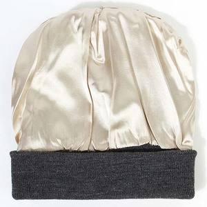 Bonnets d'hiver en acrylique avec logo brodé personnalisé jacquard avec motif 3D style crâne en tricot - Product Image 5