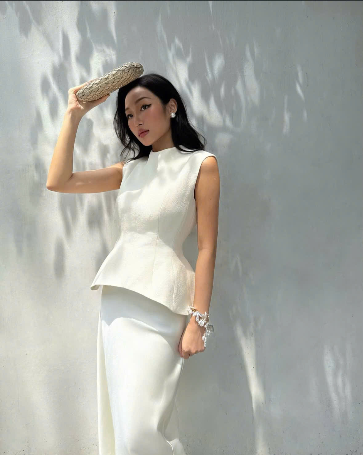 Elegant White Peplum Dress - Perfect for Any Occasion