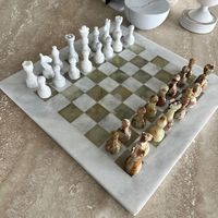 Table d'échecs en marbre faite à la main, plateau de jeu en pierre, table à manger, mobilier de luxe, plateau en marbre, cadre en marbre doré