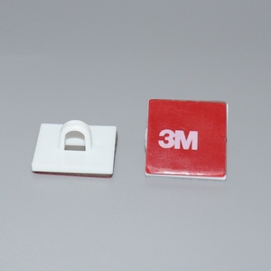 Occhiello da parete autoadesivo per soffitto bianco con nastro in schiuma di plastica quadrata - Product Image 1