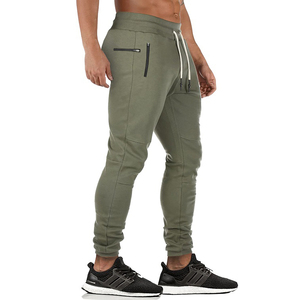 Pantalones de chándal de rizo francés para hombre personalizados anticontracción 2024, estilo informal de lona de algodón liso para deportes de gimnasio, venta al por mayor - Product Image 5