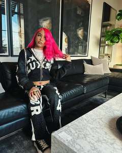 เสื้อฮู้ดผู้ชายประดับพลอยเทียมทรงโอเวอร์ไซส์งานปักผ้าปะติดเสื้อสไตล์วินเทจ - Product Image 3