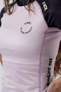 Camisas de Jiu Jitsu para hombres, camisa de manga corta con impresión de logotipo personalizado, alta calidad, 200 GSM, protector contra sarpullido, sublimación - Product Image 5