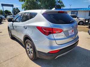 2017 H * yundai Santa Fe Sport 2.4L d'occasion - Product Image 2