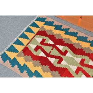 Petit tapis turc vintage 2,5x3,9 pieds, tapis en laine rouge - Product Image 5