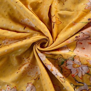 Sari VASTRA COTTAGE de viscosa georgette con estampado digital completo y diseño tejido con hermosas borlas, ideal para fiestas. - Product Image 3