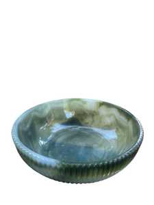 Tazón de Resina Ecológico con Diseño de Ángel y Estética Minimalista para Cenas Casuales o Eventos Formales - Product Image 6